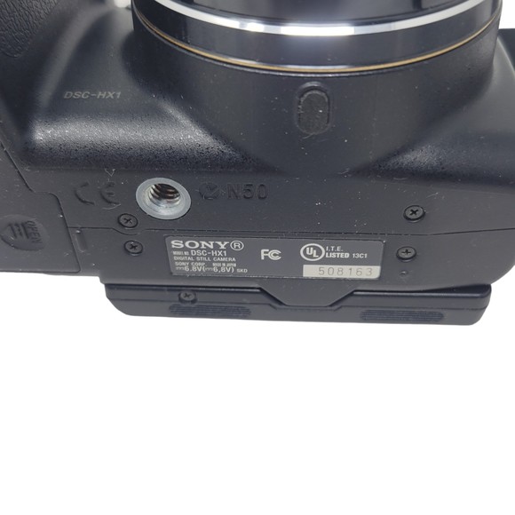 Sony Cyber-shot DSC-HX1 9.1MP Digital Camera Black Battery, Charger, AV Cable - Picture 8 of 11